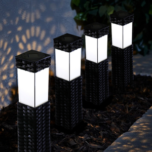 Solar Rattan Bollard Square Pathway Light,Meduim