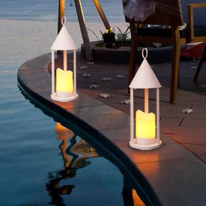 CASTLE Battery Operated Iron Lantern，Large